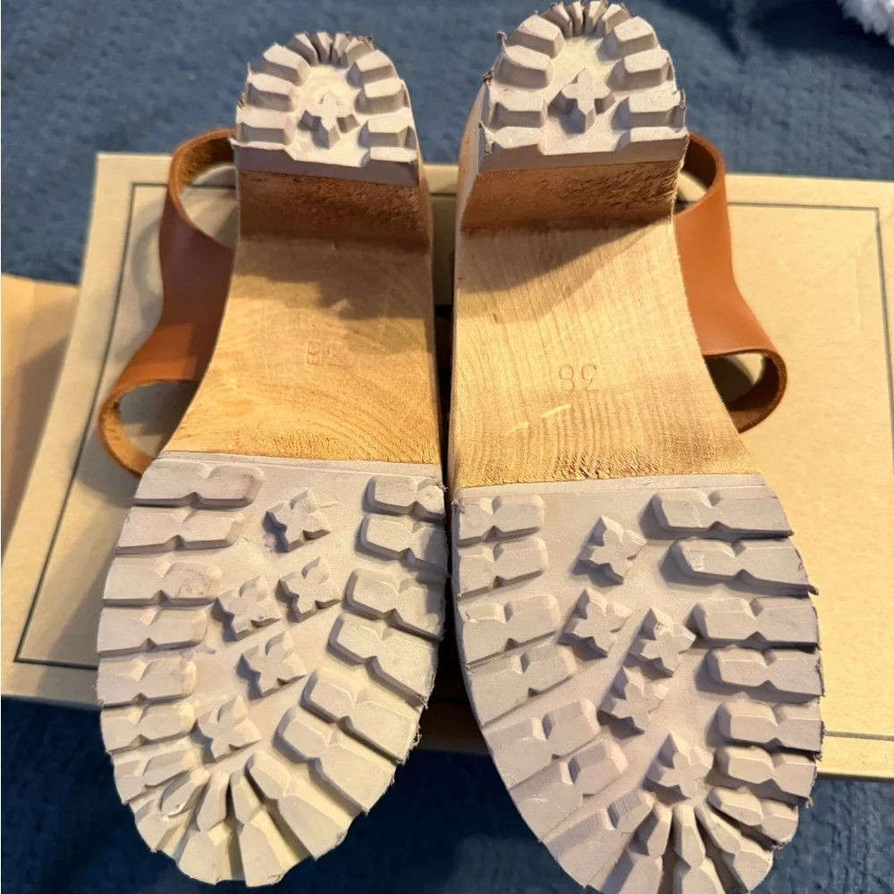 MIA ABBA Brown Leather Clogs size 8 Never worn - Picture 3 of 6